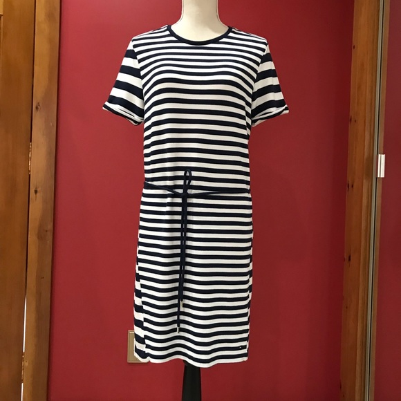 Dress in navy blue stripes - Picture 1 of 8